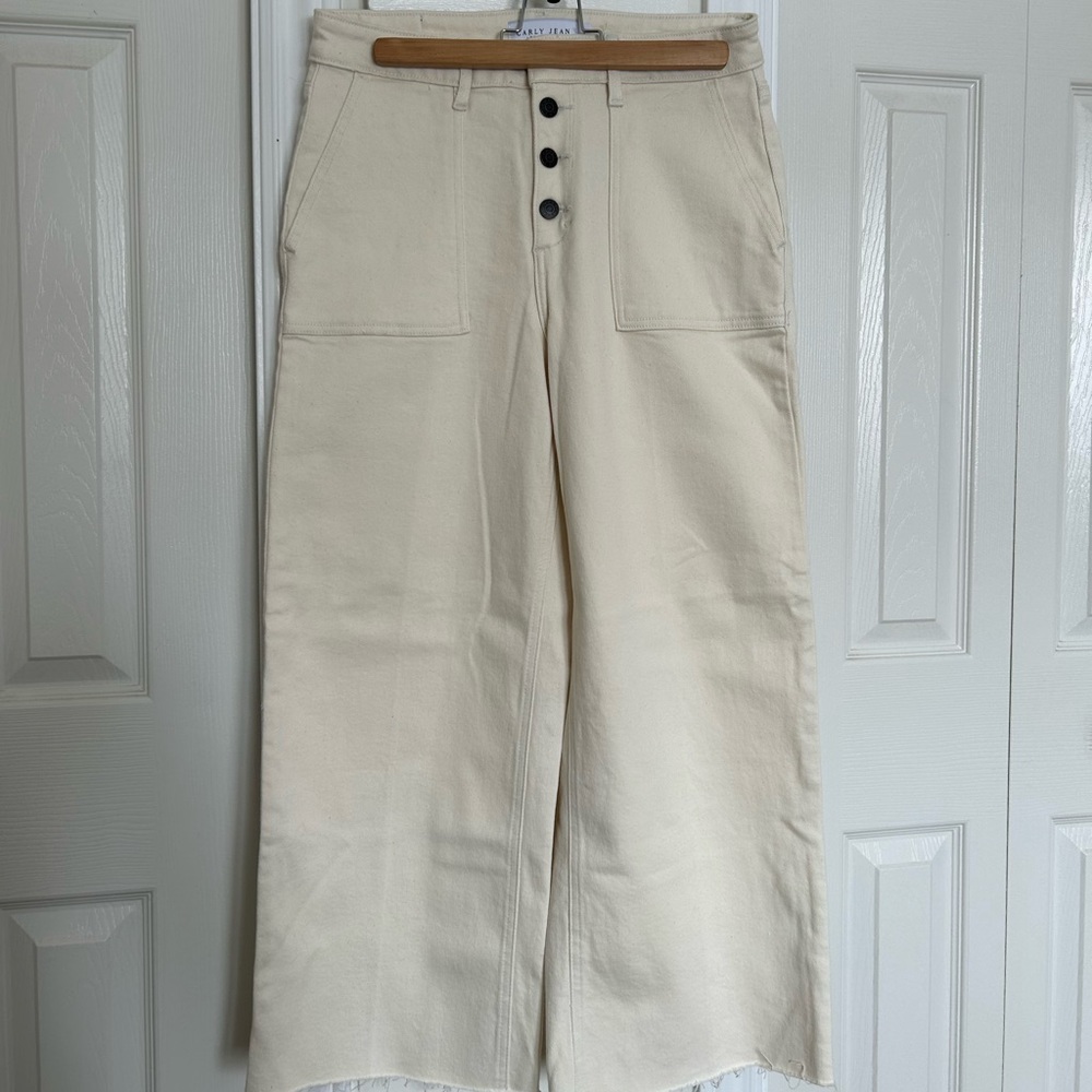 Never been worn size 9 carly jean Los Angeles jeans